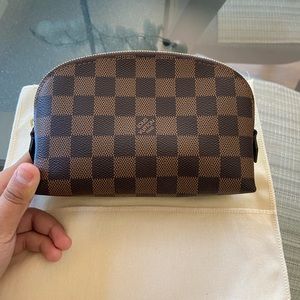 Louis Vuitton Cosmetic Pouch N47516 | NEVER USED! | authentication included